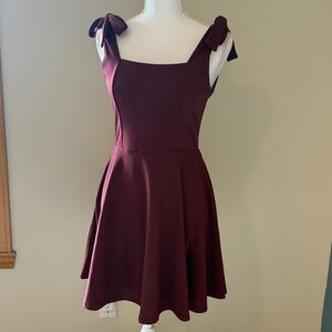 Trixxi Women's Medium Burgundy Dress